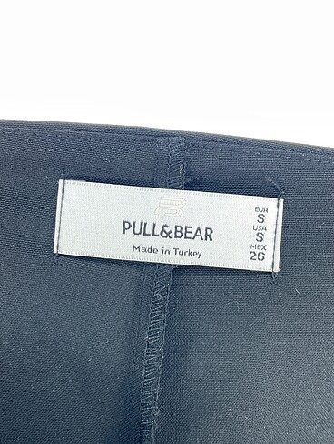 s Beden siyah Renk Pull and Bear Mini Etek %70 İndirimli.