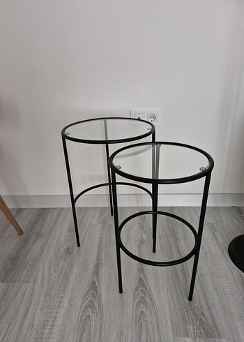 Siyah Metal Çerçeveli Yuvarlak Yan Sehpa Seti