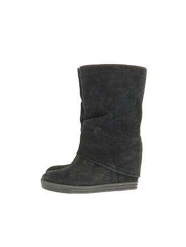 Casadei Bot %70 İndirimli.