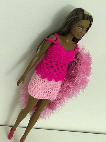 Barbie kıyafetleri