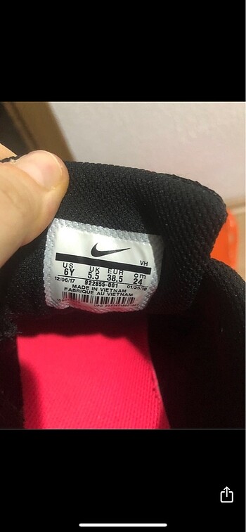 38,5 Beden siyah Renk Siyah nike koşu ayakkabısı