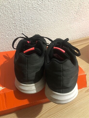 38,5 Beden siyah Renk Nike siyah spor ayakkabı pembe