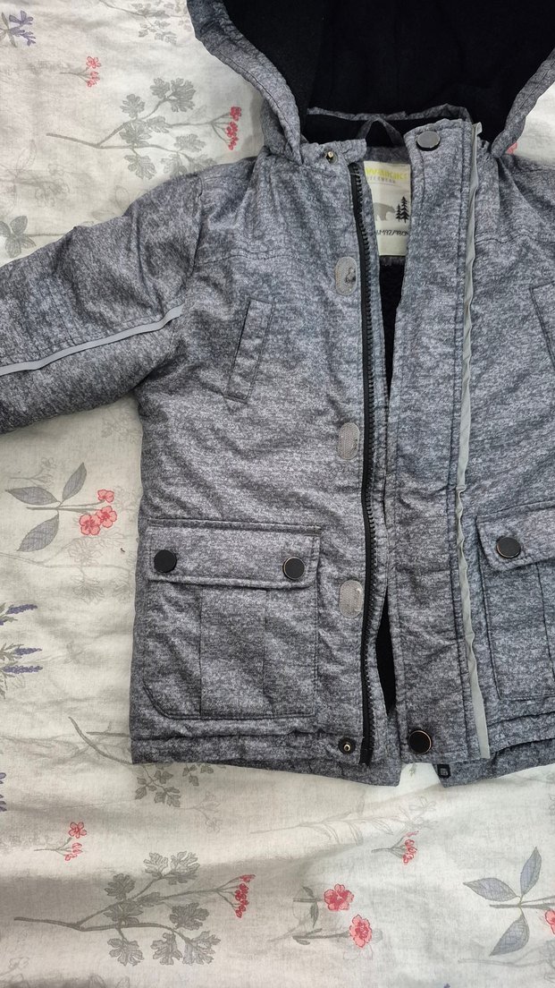 Gri Erkek Çocuk Mont - Görsel 4