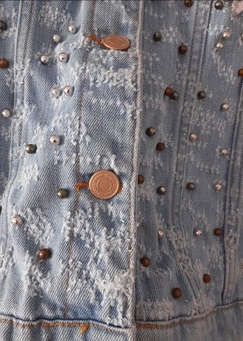 zimbali yirtikli taşlı ipekyol ceket - Görsel 5