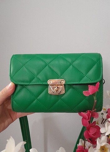 Yeşil az kullanılmış çanta - Görsel 4