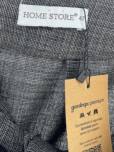42 Beden gri Renk Home Store Mini Etek %70 İndirimli.