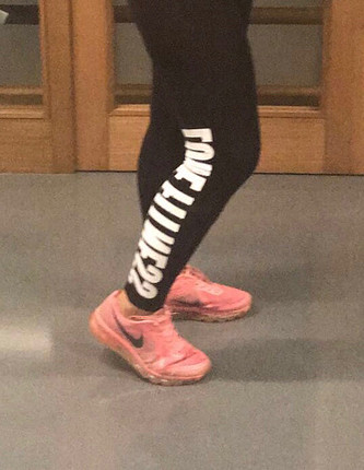 Nike pembe ayakkabı