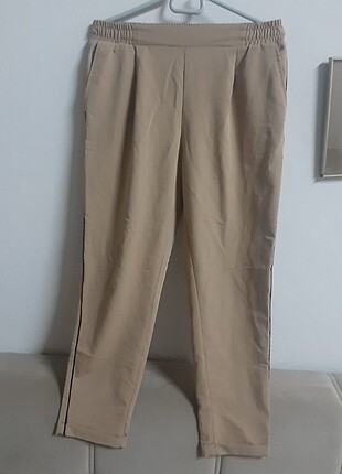 Yanları şerit camel kumaş pantalon