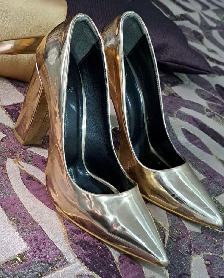 Parlak Altın Metalik Blok Topuklu Stiletto - Görsel 3