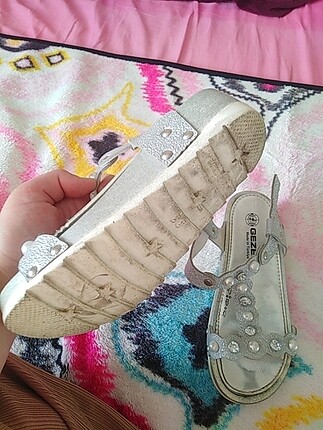 H&M Gezer çocuk sandalet