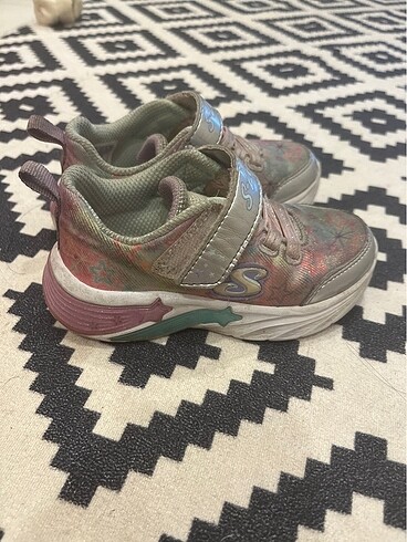 Skechers Skechers marka çocuk ayakabısı ışıklı