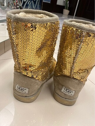 Ugg boy