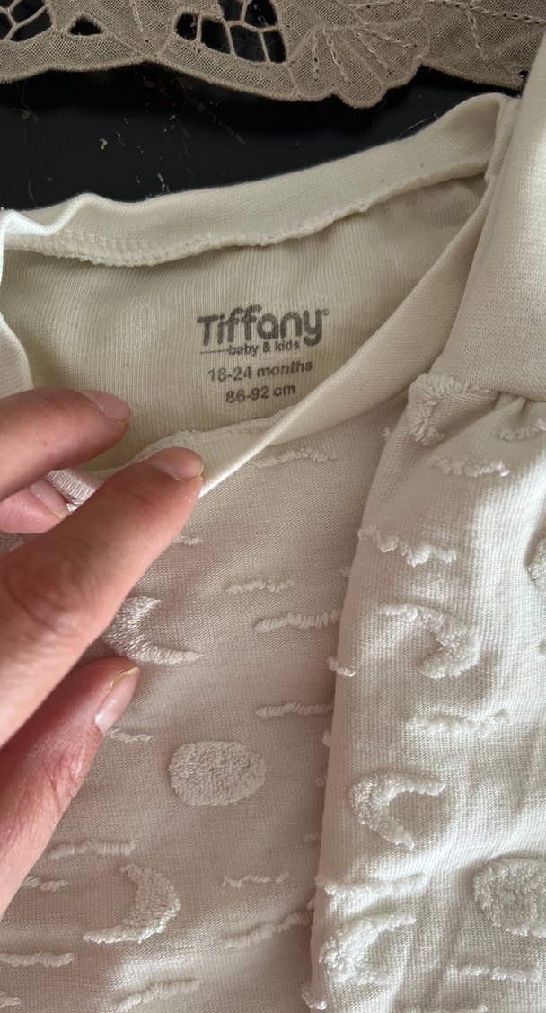 Beyaz Parlak Desensiz Çocuk İçlik Takımı - Görsel 3