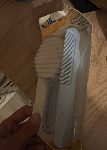 Bebek Saç Fırçası ve Tarak Seti - Görsel 2