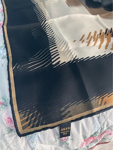 AKER DESENLİ EŞARP - Görsel 3