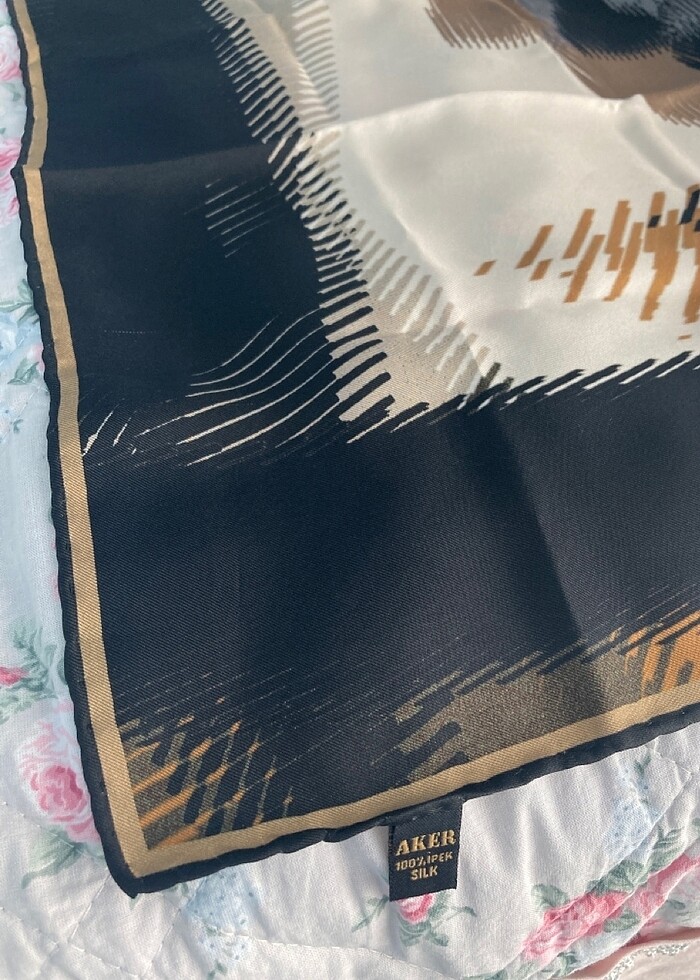 AKER DESENLİ EŞARP - Görsel 3