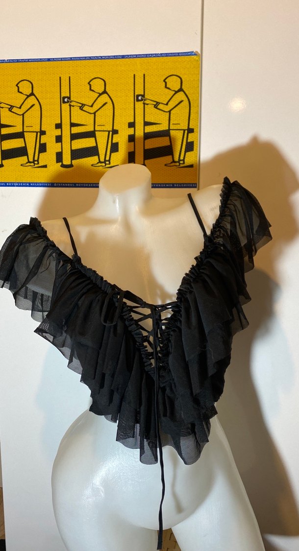 Siyah Fırfırlı Gotik Mini Büstiyer - Görsel 2