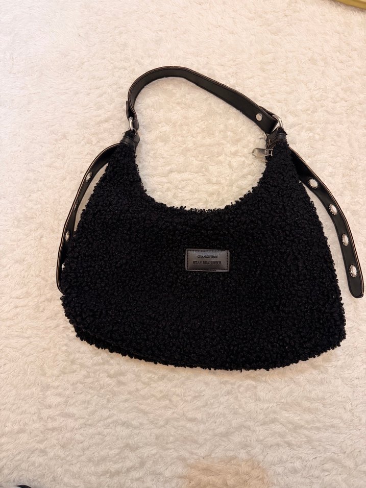 Siyah  Desenli Kürklü Deri Kadın Çanta - Görsel 2