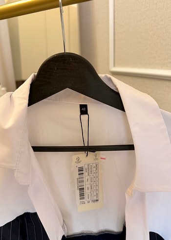 Kadın Beyaz Pamuklu Çizgili Ofis Gömleği - Görsel 2