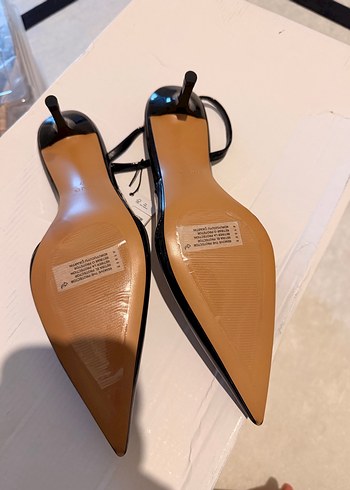 Kadın Siyah Rugan Stiletto Topuklu Ayakkabı - Görsel 3