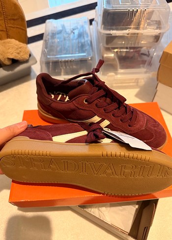 Kadın Bordo Süet Spor Ayakkabı Velcro Detaylı - Görsel 2