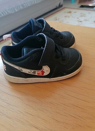 Nike kız bebek ayakkabı 