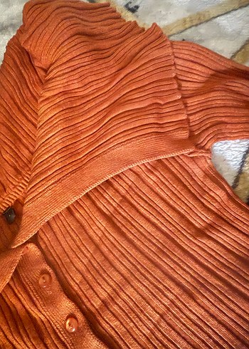 Düğmeli Kadın Keten Triko, Tekne Yaka, Uzun Kollu - Görsel 4