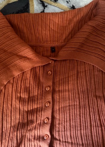 Düğmeli Kadın Keten Triko, Tekne Yaka, Uzun Kollu - Görsel 2