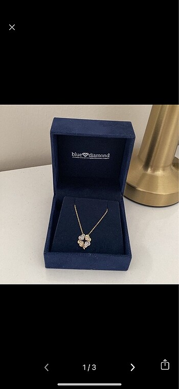 Blue Diamond Yonca 14Ayar Altın Kolye