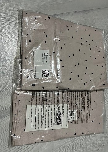 Pudra Renkli Puantiyeli Kırlent Kılıfı - Görsel 2