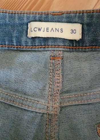 30 Beden Mavi Kadın Mini Denim Şort