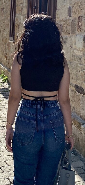 Koton Siyah crop