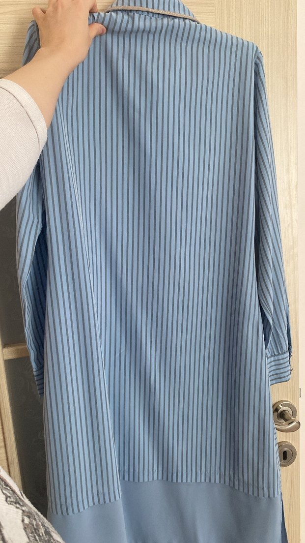 Düğmeli Uzun Kollu Tunik - Görsel 3