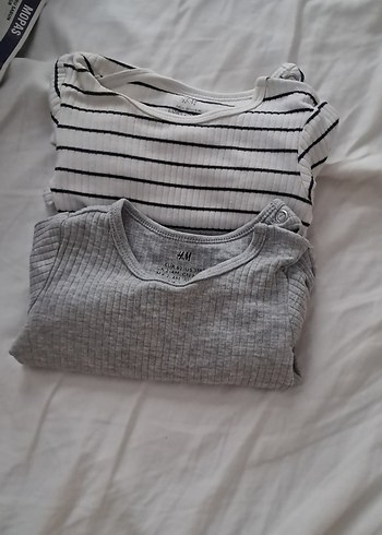 Uzun Kollu Gri V Yaka Örgü Bebek Body