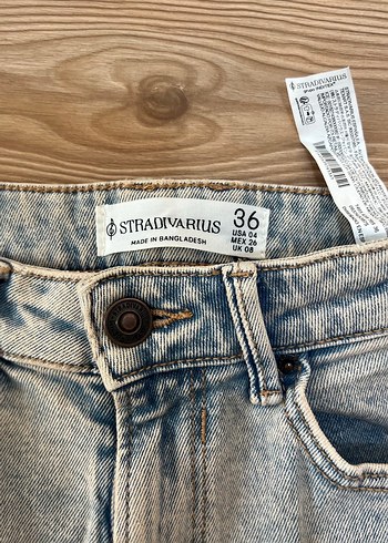 Stradivarius Stradivarius 1465 Slim mom jean