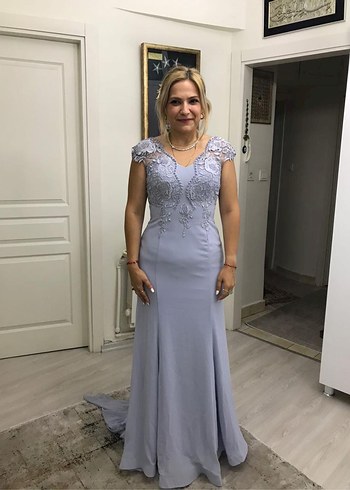 Dantel İşlemeli Lila Uzun Abiye Elbise