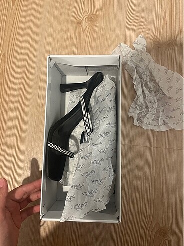 Topuklu ayakkabı - Görsel 3