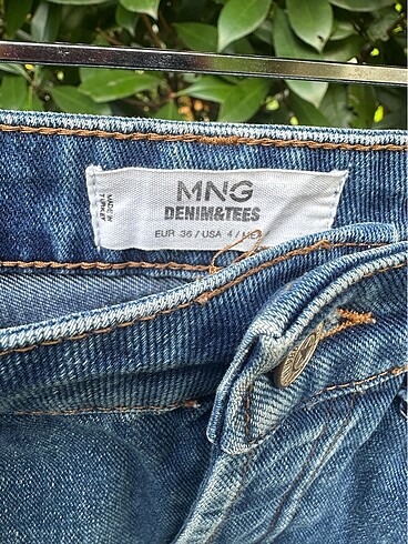 36 Beden Mango mini kot şort
