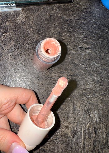 Rare beauty highlighter - Görsel 3