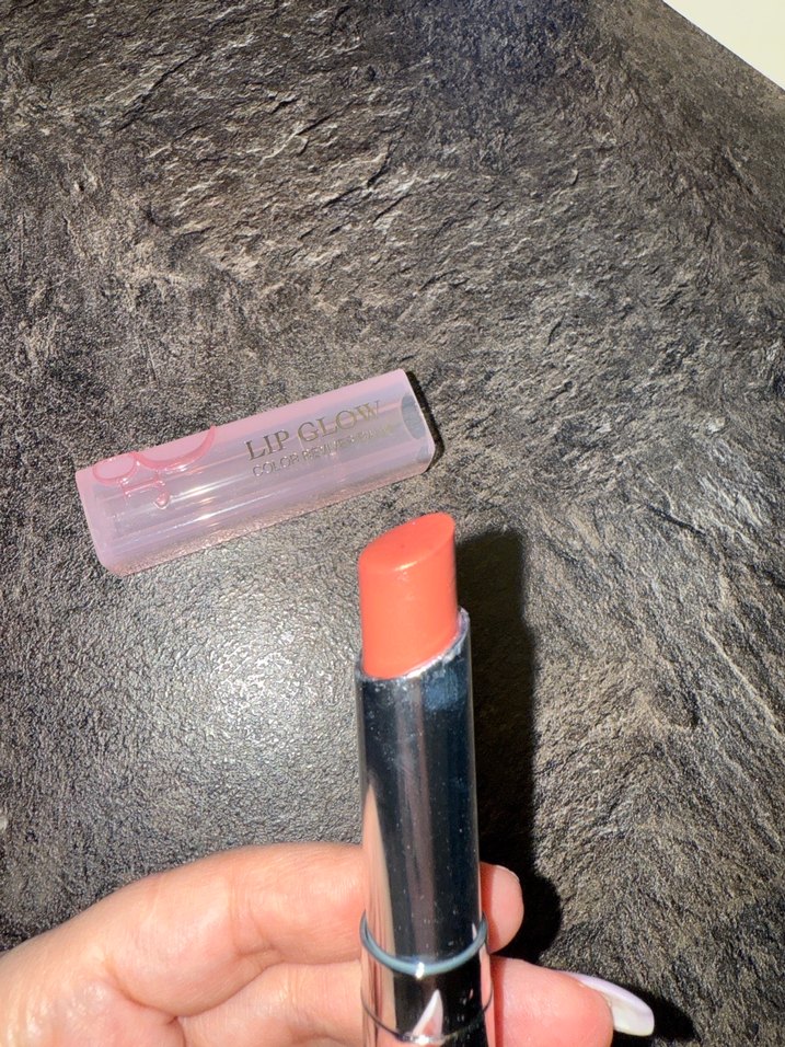 Dior Pembe Lip Glow Dudak Balmı - Görsel 2
