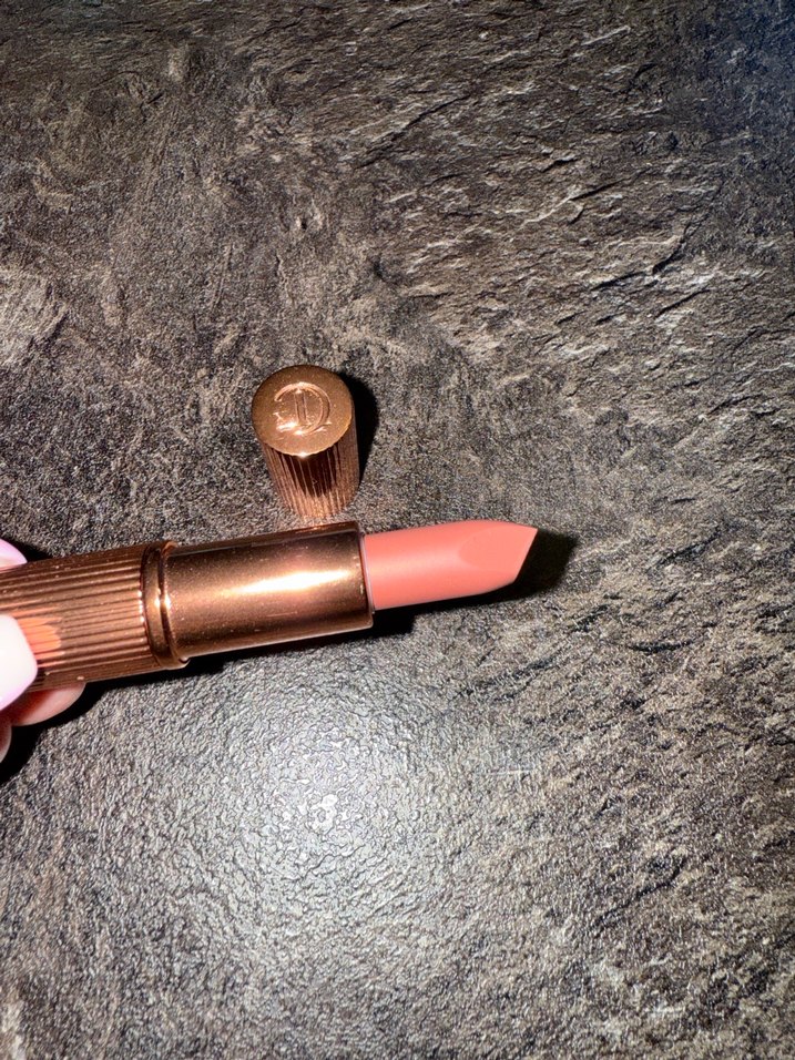 Charlotte tilbury pillow talk sıfır ruj - Görsel 3