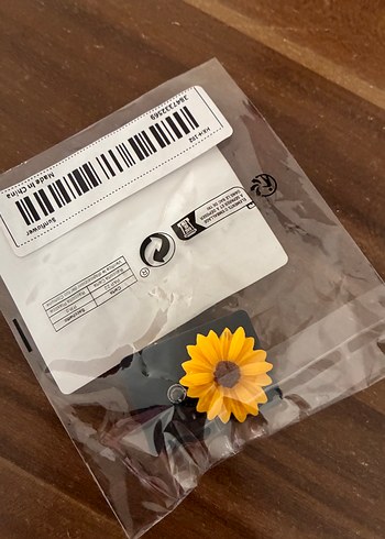 Diğer Sarı Çiçek Motifli Midi Küpe