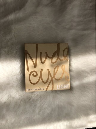 Nude far paleti
