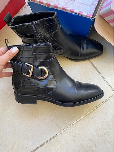 Zara Zara bot