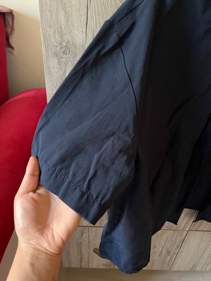 Nakışlı Düğmeli Kısa Kollu Mavi Kadın Gömlek - Görsel 3