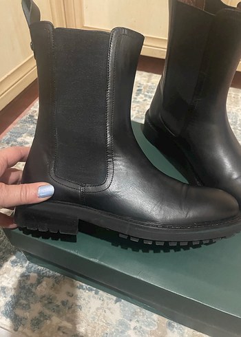 George Hogg Siyah Kadın Deri Bot, Kalın Topuklu, Minimalist - Görsel 2