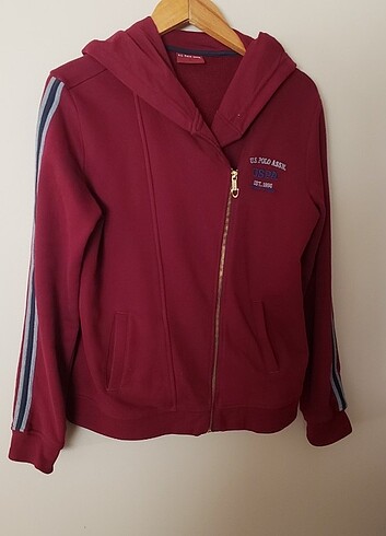 l Beden Uspa sweat