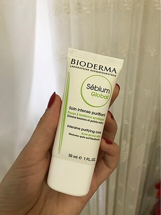 Bioderma sebium global dengeleyici