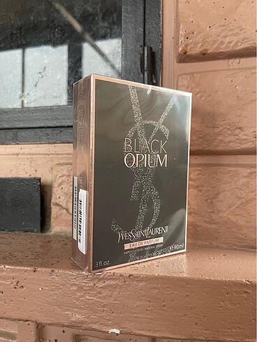 Beden Black opium