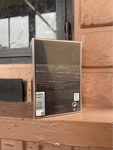 Beden Renk Black opium